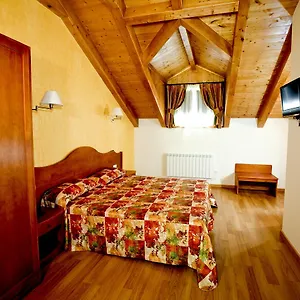 Montseny Hotel